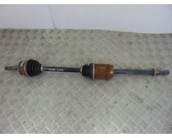Transmision delantera derecha, Nissan Almera Tino (V10M) Acenta 2004