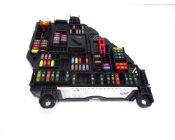 Caja reles / fusibles, Bmw Serie 7 (F01/F02) 740d xDrive 2011, 9234423