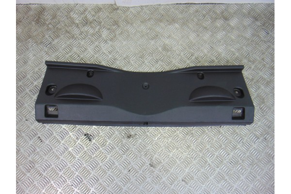 Guarnecido porton trasero, Fiat 500X (334) Mirror 2017, 735572215