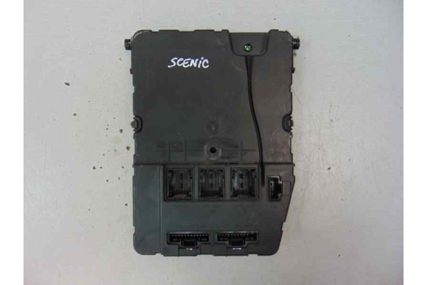 Caja reles / fusibles, Renault Scenic Ii (Jm) Confort Authentique 2004, 8200309690