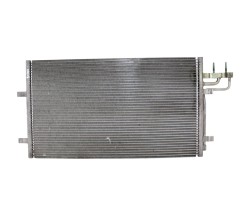 Condensador / radiador aire acondicionado, Ford Focus Berlina (Cap) Trend 2005, 3M5H19710CA