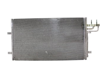 Condensador / radiador aire acondicionado, Ford Focus Berlina (Cap) Trend 2005, 3M5H19710CA
