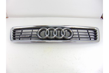 Rejilla delantera, Audi Allroad Quattro Quattro (4B5) 2.5 TDI (132kW) 2003, 4Z7853651