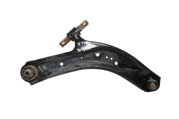 Brazo suspension inferior delantero derecho, Nissan X-trail (T32) Tekna 2018, 545004CA0A