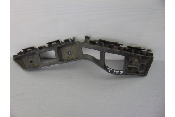 Molduras traseras, Volkswagen Polo V (6R1) Advance 2012, 6R6807393A