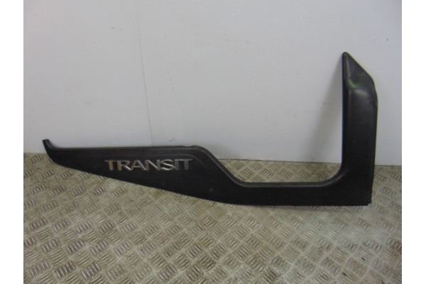 Moldura, Ford Transit Combi (TT9) FT 330 largo 2007, 6C16V22370