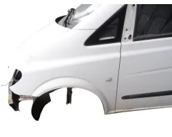 Aleta delantera izquierda, Mercedes-benz Vito Furgón (639) 109 CDI Compacto (639.601) 2005
