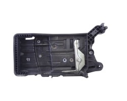 Soporte bateria, Audi Q3 (F3B) 35 TDI S line 2022, 5QF915325B