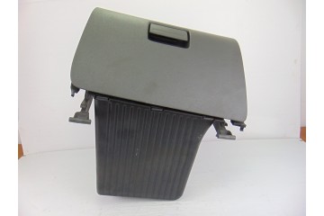 Guantera, Ford Focus Berlina (CB4) Trend 2009, 4M51A06044