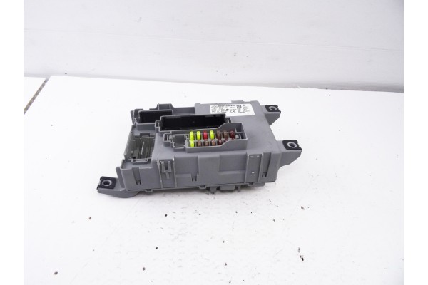 Caja reles / fusibles, Abarth Punto Evo (199) Basis 2011, 00518690940