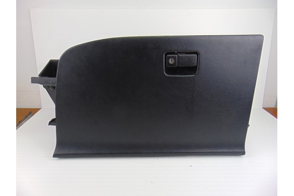 Guantera, Toyota Mr 2 Roadster (W30) 1.8 SMT Hardtop 2004, 64429-17010