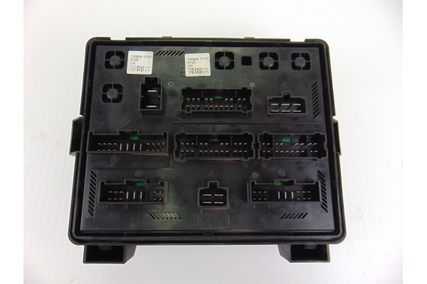 Caja reles / fusibles, Bmw Serie 3 Berlina (F30) 328i 2012, 926111103