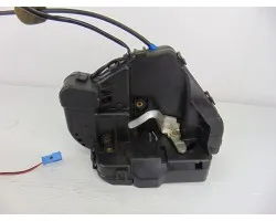 Cerradura puerta trasera izquierda, Mercedes-benz Cls (Bm 219) 350 Cgi (219.357) 2006, 2197300135