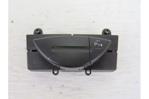Sensor de aparcamiento, Mercedes-benz Cls (Bm 219) 350 Cgi (219.357) 2006, 2118216958
