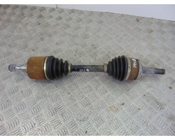 Transmision delantera izquierda, Nissan Almera Tino (V10M) Acenta 2004