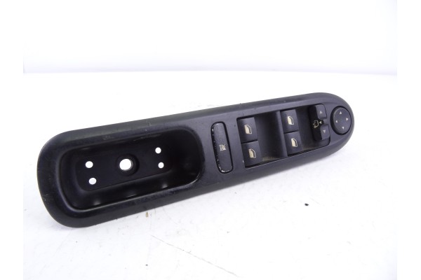 Mando elevalunas delantero izquierdo, Peugeot 307 Berlina (S2) X-Line 2006, 96468704XT
