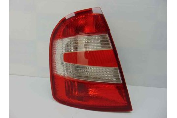 Piloto trasero izquierdo, Skoda Fabia (6Y2/6Y3) Comfort 2005, 6Y6945111B