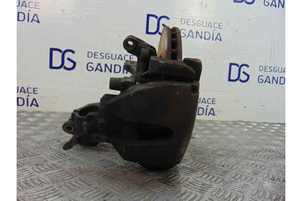 MANGUETA DELANTERA DERECHA FORD FOCUS BERLINA (CB8)