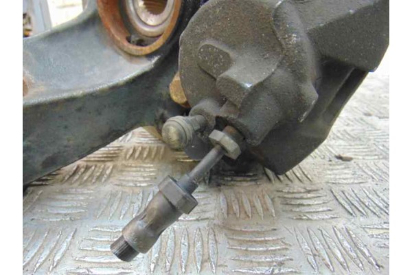 MANGUETA DELANTERA DERECHA FORD FOCUS BERLINA (CB8)