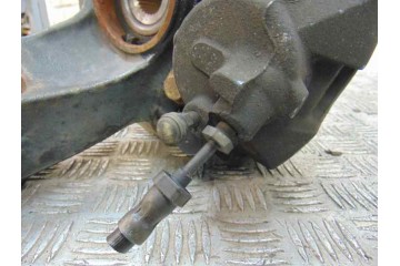 MANGUETA DELANTERA DERECHA FORD FOCUS BERLINA (CB8)