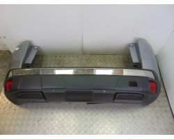Paragolpes trasero