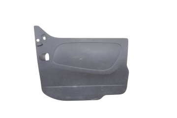 Guarnecido puerta trasera derecha, Renault Trafic Iii Combi Combi 9 L1H1 2,8t (8/9 plazas) 2020, 829A06559R