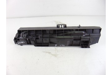 Calandra delantera de radiador, Bmw Serie 1 Berlina (E81/E87) 118d 2007, 7524914