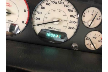 JEEP GRAND CHEROKEE (WJ/WG) 2.7 CRD Laredo