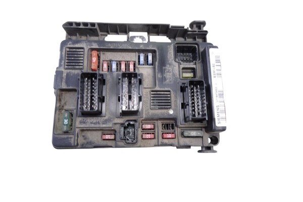 Caja reles / fusibles, Peugeot Partner (S2) Combiespace 2006, 9650618580
