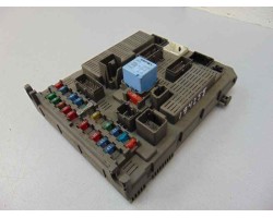 Caja reles / fusibles, Citroen C5 Berlina 2.0 HDi SX 2002, 9648235680