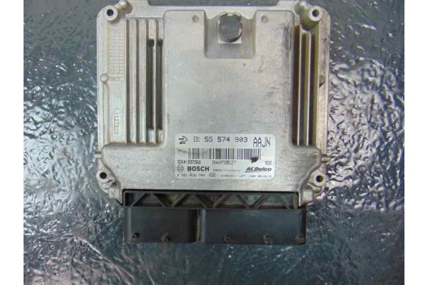 Centralita motor uce, Opel Insignia Sports Tourer Sport 2009, 55574903