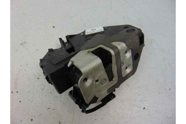 BM5A-A21812-BC CERRADURA PUERTA DELANTERA DERECHA FORD FOCUS BERLINA (CB8)