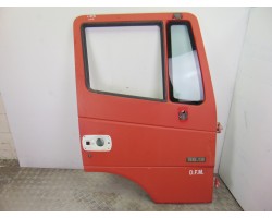 Puerta delantera derecha, Nissan Cabstar Cabina simple Cabina individual 2006