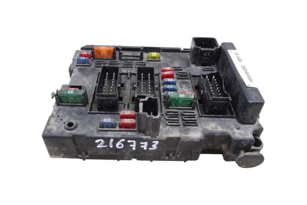 Caja reles / fusibles, Peugeot 307 (S1)(04.2001) Xr 2004, 9650664080