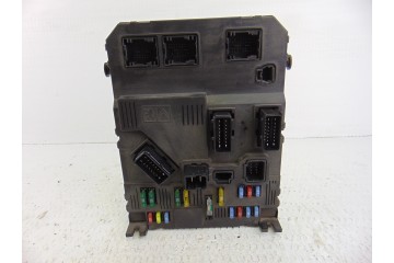 Caja reles / fusibles, Peugeot 407 ST Sport 2005, 9655708480