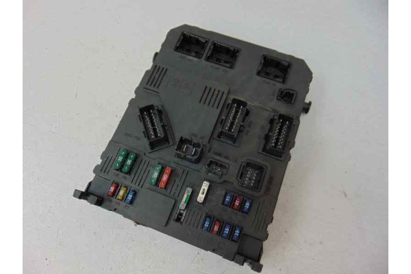 Caja reles / fusibles, Peugeot 206 Cc Cabrio-coupé Cc 2003, 9649627880
