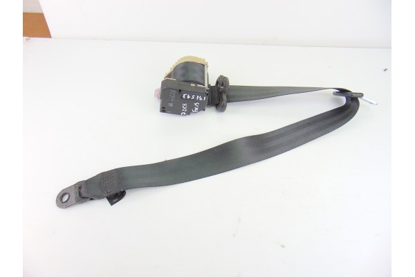 Cinturon seguridad delantero derecho, Ford Focus Berlina (CB4) Trend 2009