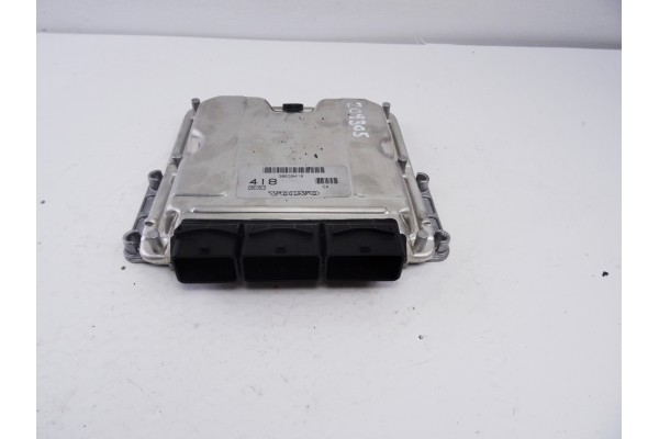 Centralita motor uce, Volvo V40 Familiar 1.9 D+ (85kW) 2003, 30630418