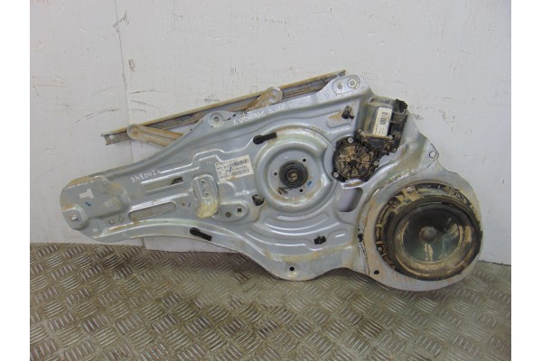 Elevalunas delantero izquierdo, Kia Sportage (Sl) Concept 4x2 2010, 82470-3U120