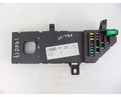 Caja reles / fusibles, Opel Vectra C Berlina Elegance 2006, 13223679