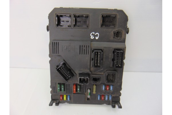 Caja reles / fusibles, Citroen C3 1.1 Furio 2005, 9653667380