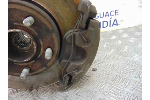 MANGUETA DELANTERA IZQUIERDA FORD FOCUS BERLINA (CB8)