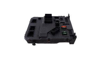 Caja reles / fusibles, Peugeot 206 + Básico 2010, 9657999780