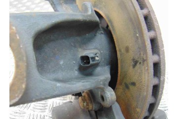 MANGUETA DELANTERA IZQUIERDA FORD FOCUS BERLINA (CB8)