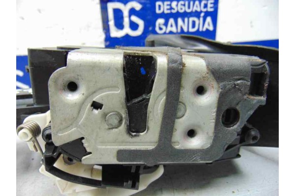 BM5A-A26412-AC CERRADURA PUERTA TRASERA DERECHA FORD FOCUS BERLINA (CB8)