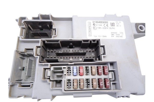 Caja reles / fusibles, Peugeot Bipper Básico 2010, 01364889080