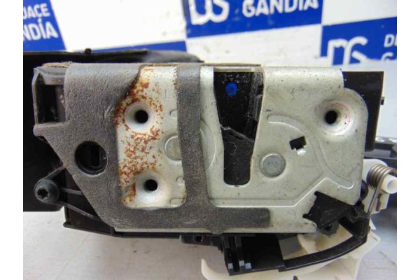 BM5A-A26412-AC CERRADURA PUERTA TRASERA IZQUIERDA FORD FOCUS BERLINA (CB8)