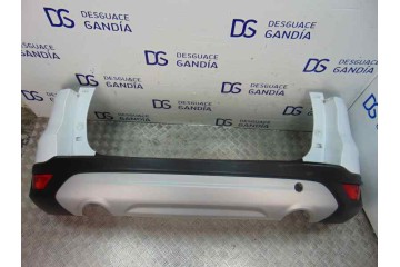 Paragolpes trasero