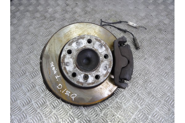 Mangueta delantera izquierda, Bmw Serie 1 Berlina (E81/E87) 118d 2007