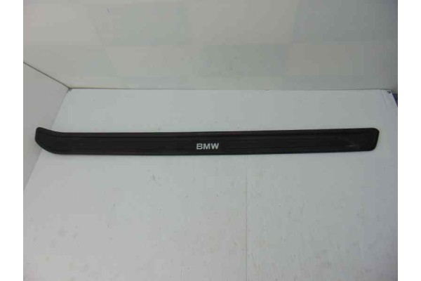 Moldura, Bmw Serie 1 Berlina (E81/E87) 118d 2008, 60829010